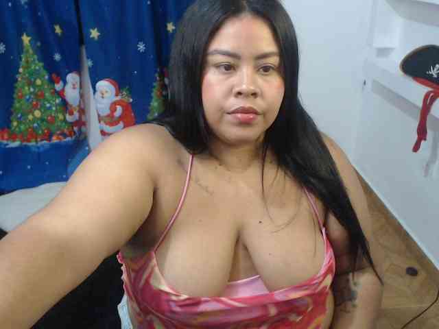 nikky1 webcam
