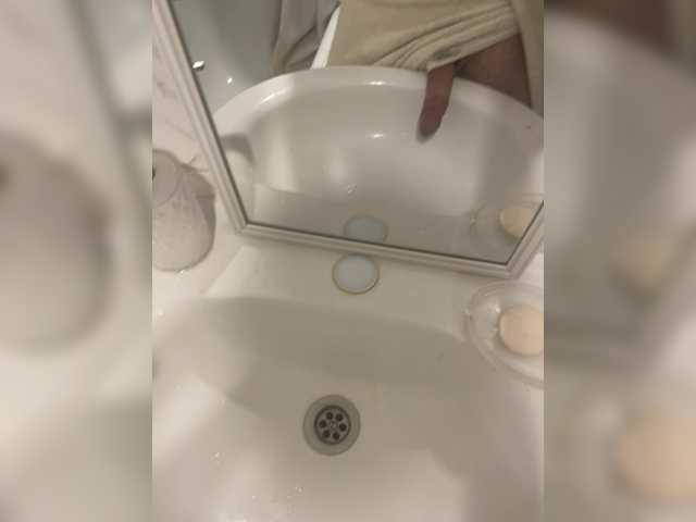 Rrttyuo