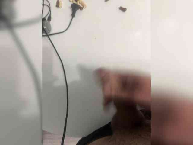 13andrrr13 Live Webcam on BongaCams