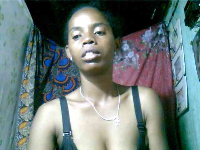 Fanihsexy Live Webcam on BongaCams