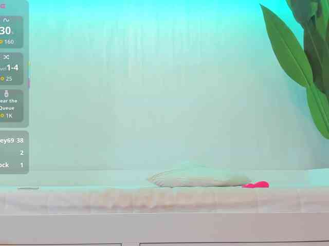 Royal-Naughty webcam