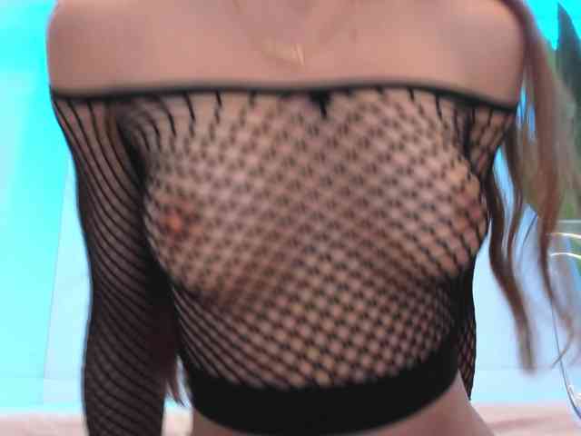 Royal-Naughty webcam