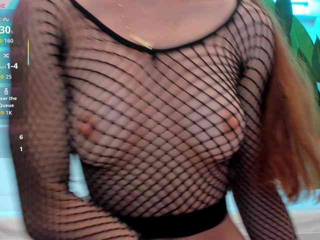 Royal-Naughty webcam