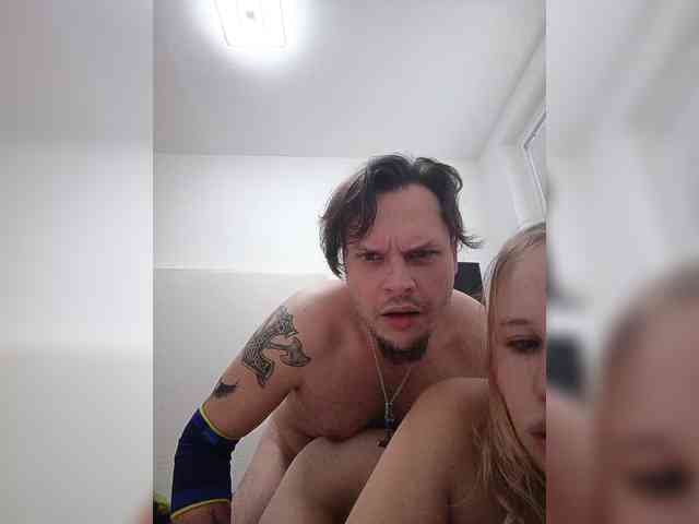 2Wolfs webcam
