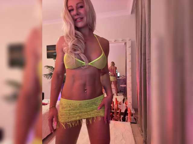 ALISE8881's BongaCams show and profile