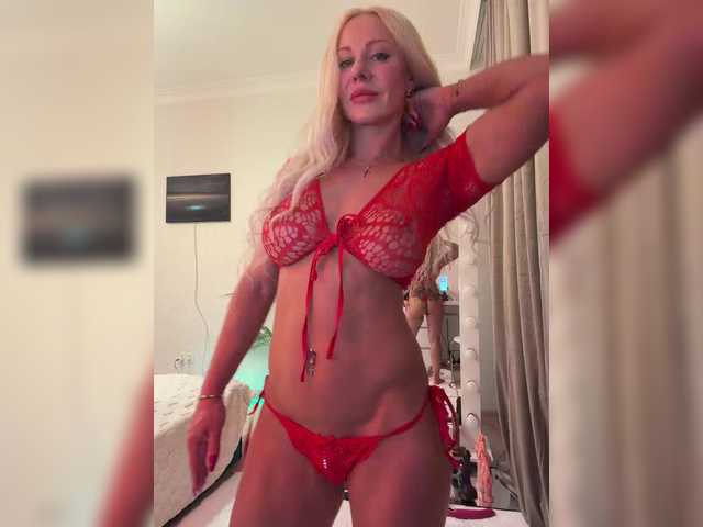 ALISE8881's BongaCams show and profile