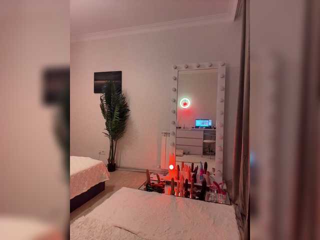 ALISE8881's BongaCams show and profile