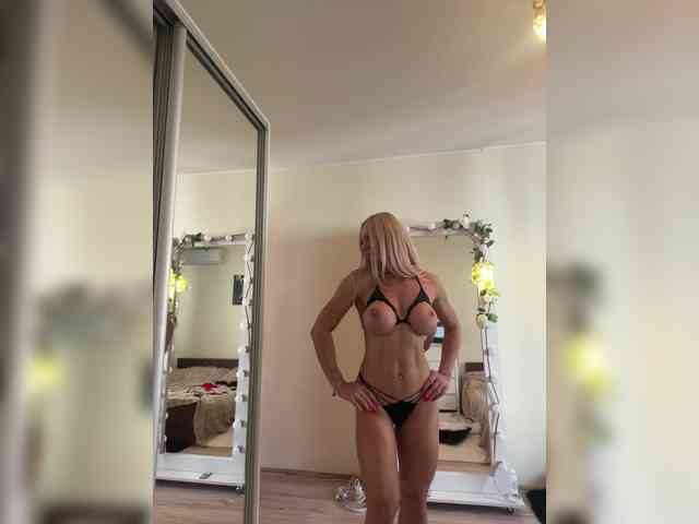 ALISE8881's webcam live show
