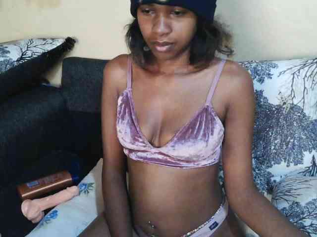 Candybrown webcam