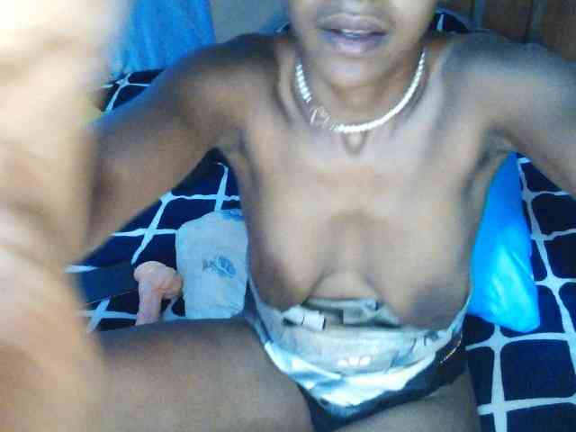 Candybrown webcam