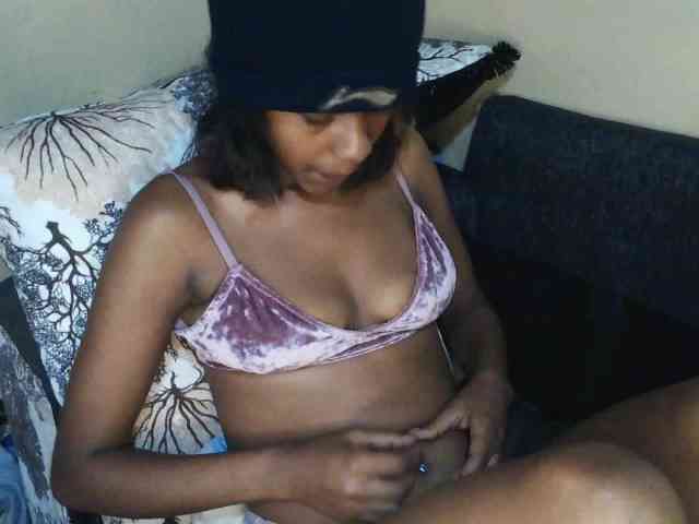 Candybrown webcam