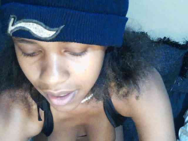 Candybrown webcam
