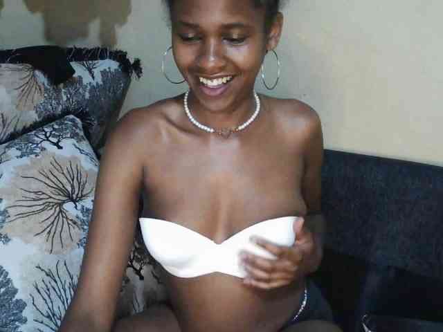 Candybrown webcam