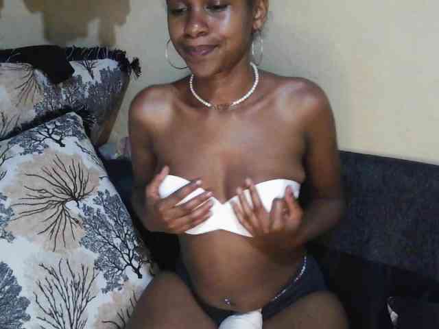 Candybrown webcam