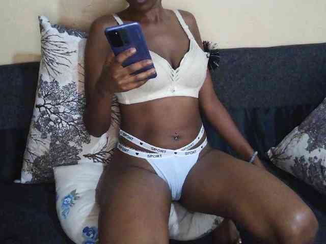 Candybrown webcam