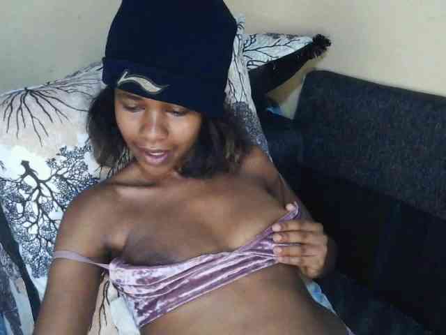 Candybrown webcam