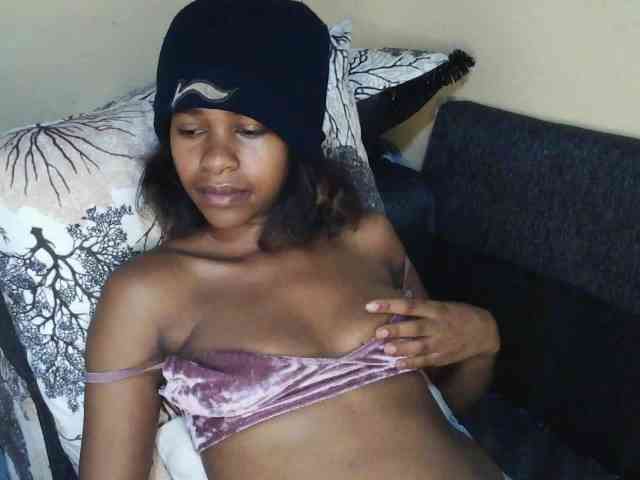 Candybrown webcam