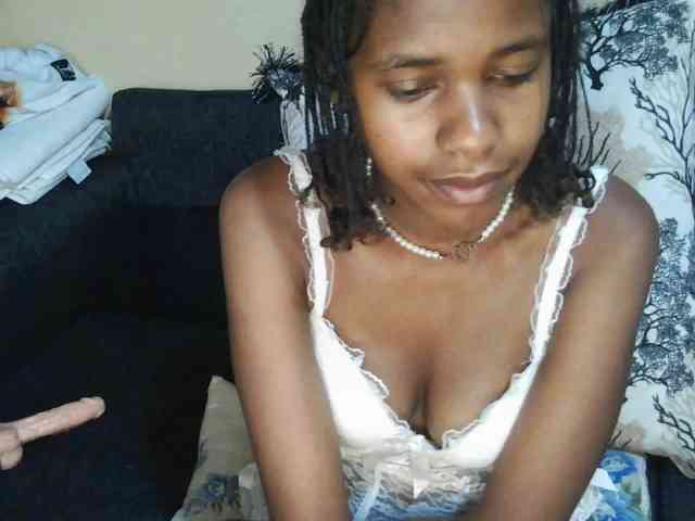 Candybrown webcam