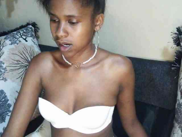 Candybrown webcam