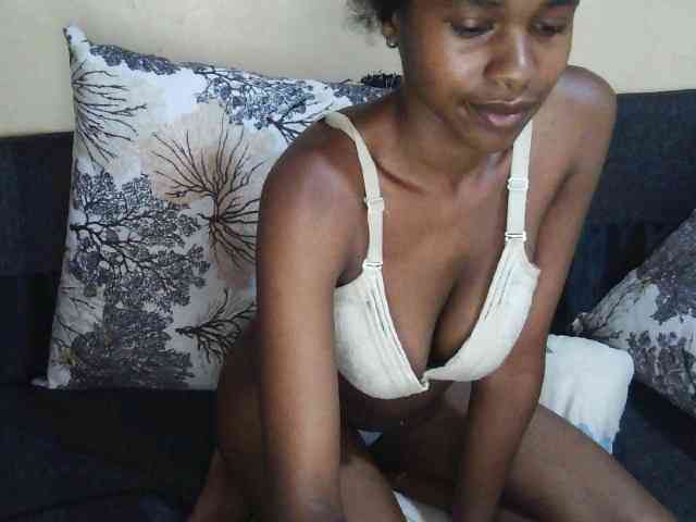 Candybrown webcam