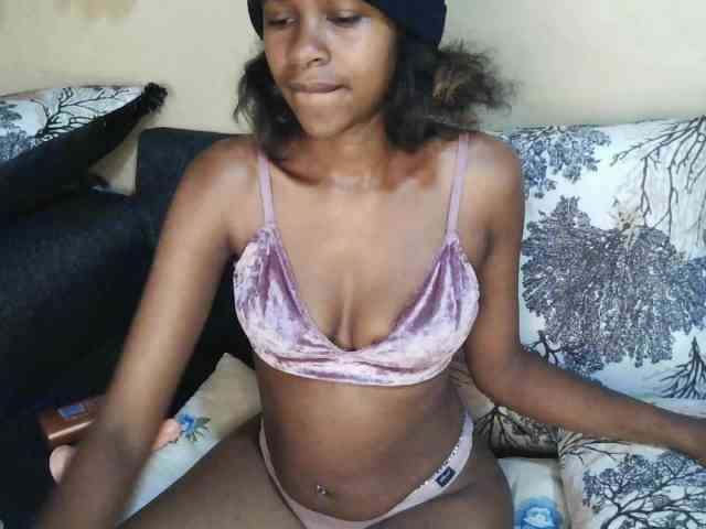 Candybrown webcam