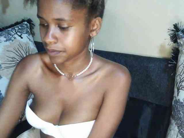 Candybrown webcam