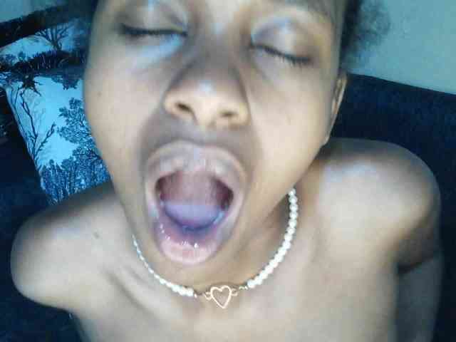 Candybrown webcam