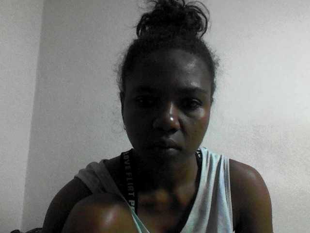 Cutie12 – webcam model profile photo