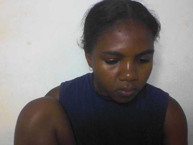 Cutie12, une amatrice française avec qui discuter et avoir du sexe