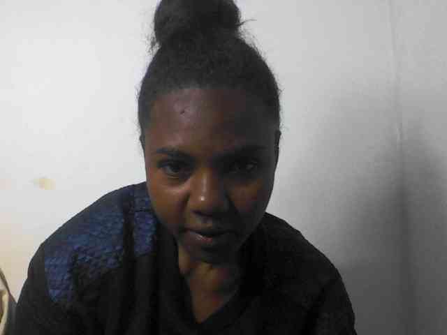 Cutie12 Live Webcam on BongaCams