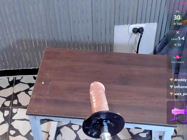  bigboobs-violeta chat room