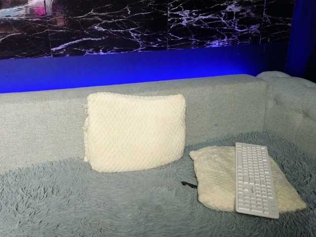 KaylaJoy's BongaCams show and profile