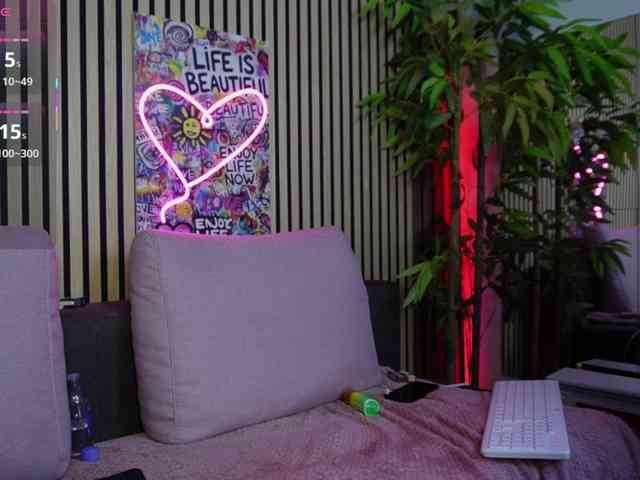 KaylaJoy webcam