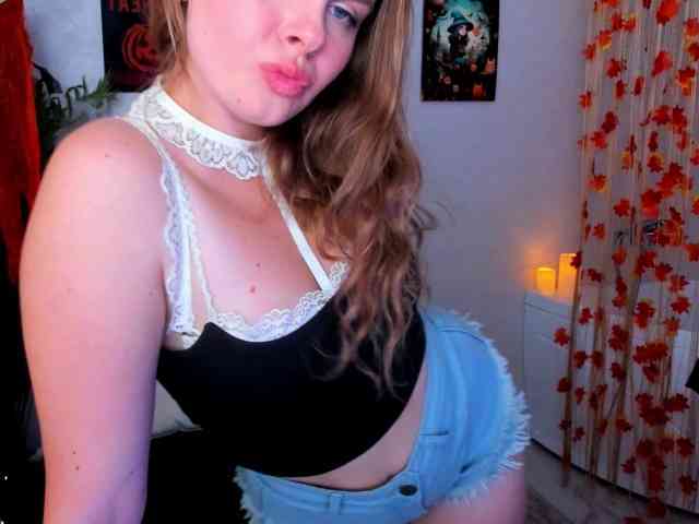 WildDesirea webcam