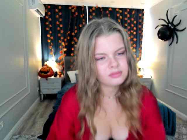 WildDesirea webcam