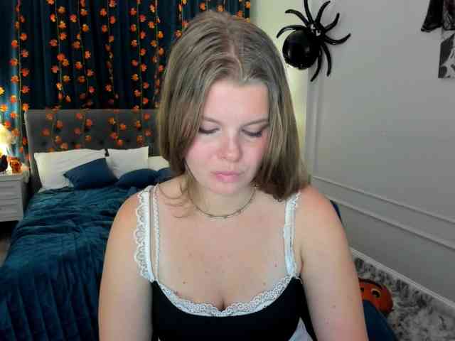 WildDesirea webcam
