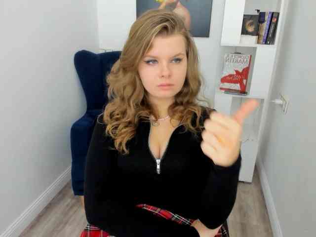 WildDesirea Live Webcam on BongaCams