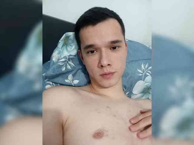 Hothornyboy1 Hothornyboy1