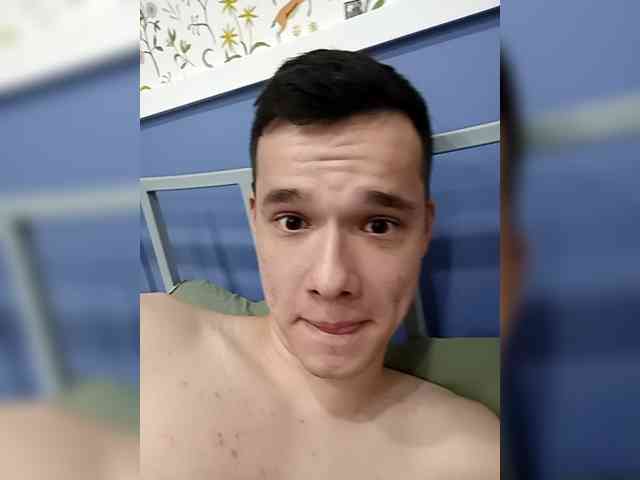 Hothornyboy1 Live Webcam on BongaCams
