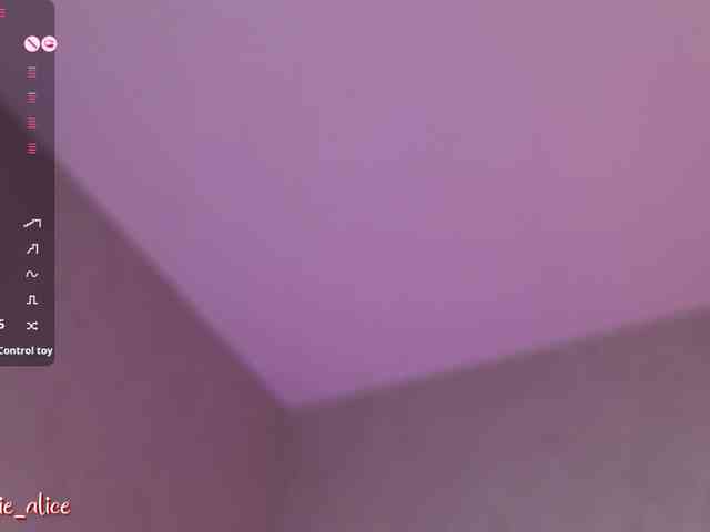 Alicee-tease webcam