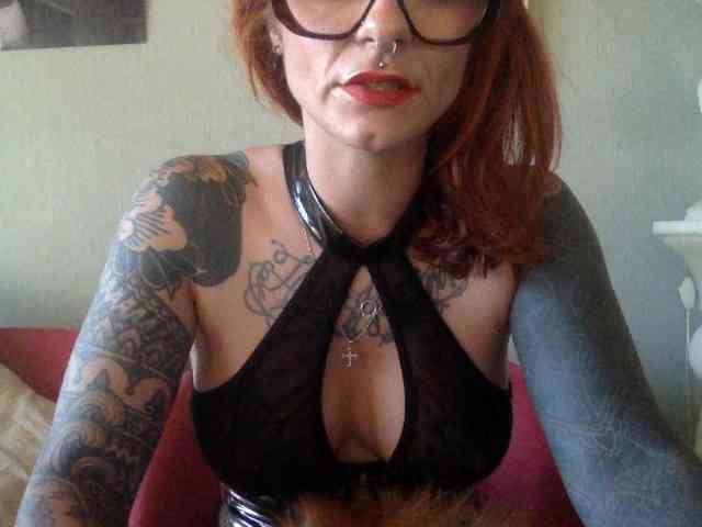 MademoiselleJuliette webcam