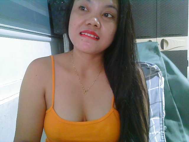 Courtney01's BongaCams show and profile