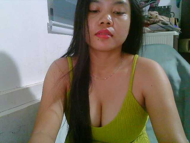 Courtney01's BongaCams show and profile