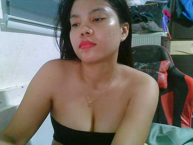 Courtney01's BongaCams show and profile