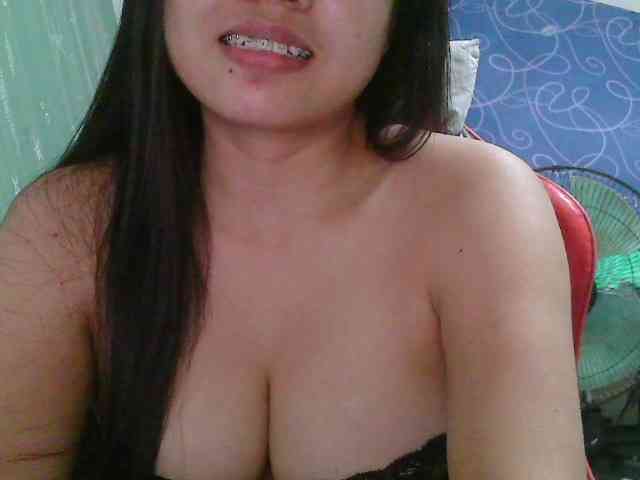Courtney01 webcam