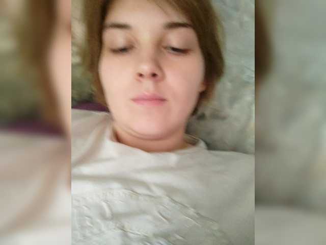 FoxyLoVe25 on BongaCams