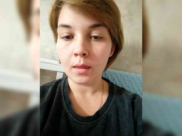 SweetyKitty25 webcam