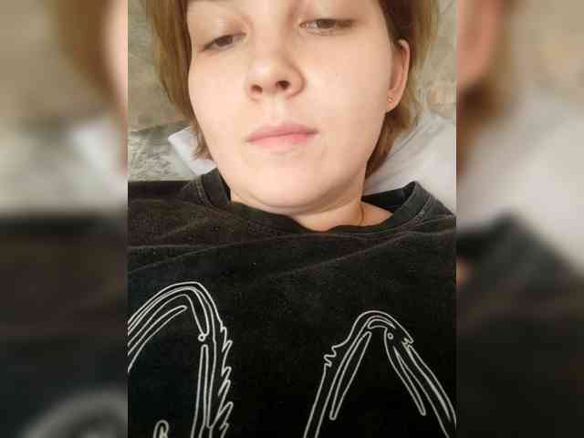 SweetyKitty25 webcam
