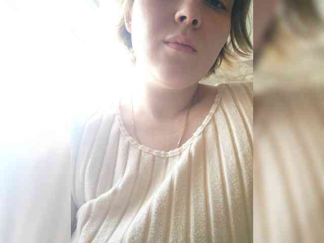 SweetyKitty25 webcam