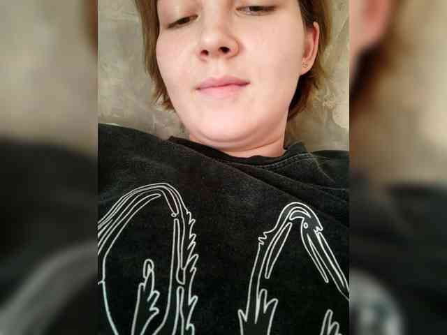 SweetyKitty25 webcam